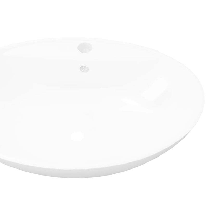 140678 Luxury Ceramic Basin Oval with Overflow and Faucet Hole - KIWAHome.com