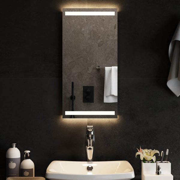 Kylpyhuoneen LED-peili 30x60 cm